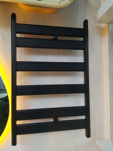 Qara rəngli elektrik dəsmal qızdırıcısı / radiator - Şaquli karkaslı lalafo.az -da Qara rəngli elektrik dəsmal qızdırıcısı / radiator - Şaquli karkaslı