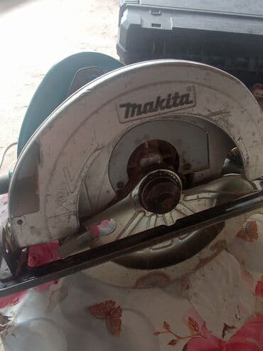 Qayçılar, bıçaqlar: Makita N5900B diskli dairəvi mişar - Güc: 2000 W - Gərginlik: 220–230 lalafo.az -da — 1 Qayçılar, bıçaqlar: Makita N5900B diskli dairəvi mişar - Güc: 2000 W - Gərginlik: 220–230 — 1