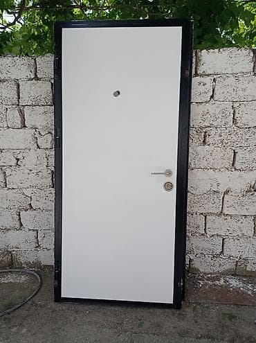 Metall giriş qapısı - Material: möhkəm metal karkas, qalınlıq vizual lalafo.az -da Metall giriş qapısı - Material: möhkəm metal karkas, qalınlıq vizual