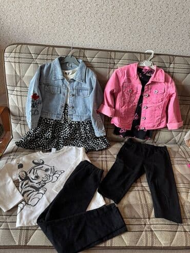 Qız uşaqları üçün geyim dəsti - Açıq mavi cins pencək: qolunda lalafo.az -da Qız uşaqları üçün geyim dəsti - Açıq mavi cins pencək: qolunda