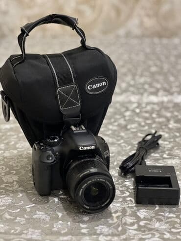 Canon EOS 550D fotoaparat dəsti Heç bir problemi yoxdur orginal lalafo.az -da Canon EOS 550D fotoaparat dəsti Heç bir problemi yoxdur orginal