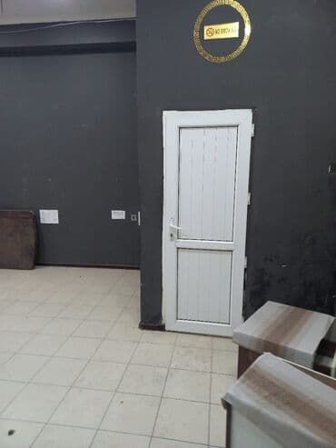 TECILI STILIR. XIRDALAN AT HEYKELININ ICRANIN YANINDA İcarəyə lalafo.az -da TECILI STILIR. XIRDALAN AT HEYKELININ ICRANIN YANINDA İcarəyə