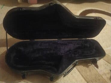 Alt saksafon üçün case. Əla vəziyyətdə lalafo.az -da Alt saksafon üçün case. Əla vəziyyətdə
