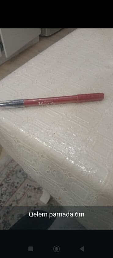 Dodaq qələmi, Qırmızı lalafo.az -da Dodaq qələmi, Qırmızı