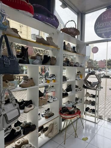 Salam Vitirinler tezedir Eni 30 Uzunluq 2/10 ünvan qara qarayev at lalafo.az — 2 Salam Vitirinler tezedir Eni 30 Uzunluq 2/10 ünvan qara qarayev — 2