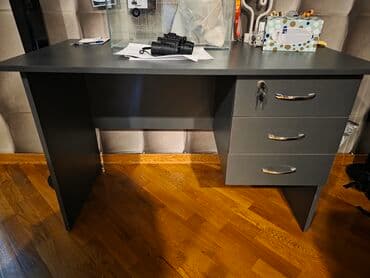 Kompüter masası, Açılmayan, Laminat, Dördbucaq masa lalafo.az -da Kompüter masası, Açılmayan, Laminat, Dördbucaq masa