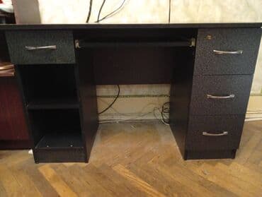 Ofis ya da məktəbli üçün masa, əla vəziyyətdə mərmər rənq Стол lalafo.az -da Ofis ya da məktəbli üçün masa, əla vəziyyətdə mərmər rənq Стол