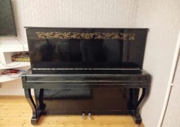 Upright pianino – klassik qara laklı korpus, ön paneldə qızılı naxış lalafo.az -da Upright pianino – klassik qara laklı korpus, ön paneldə qızılı naxış