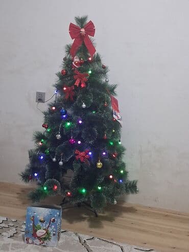 Yeni il şam ağacı – tam bəzədilmiş set - Realistik şam ağacı, sıx lalafo.az -da Yeni il şam ağacı – tam bəzədilmiş set - Realistik şam ağacı, sıx