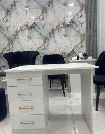 Düz masa, Siyirməli, Polkalı lalafo.az -da Düz masa, Siyirməli, Polkalı