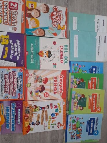 2ci sinif kitablar birlikde 20 azn.içleri karandaşlada işlənən lalafo.az -da 2ci sinif kitablar birlikde 20 azn.içleri karandaşlada işlənən