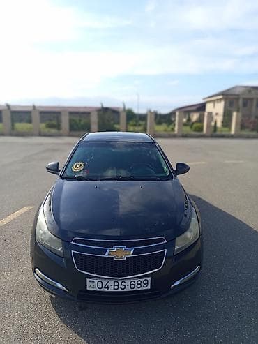 Chevrolet Cruze: 1.4 l | 2011 il 306498 km Sedan lalafo.az -da Chevrolet Cruze: 1.4 l | 2011 il 306498 km Sedan