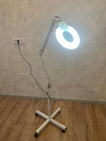 Peşəkar LED lupalı işıq lampası – təkərli dayaq və tənzimlənən qol - lalafo.az -da Peşəkar LED lupalı işıq lampası – təkərli dayaq və tənzimlənən qol -