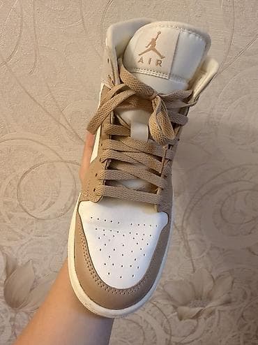 Nike, Ölçü: 39, İşlənmiş lalafo.az -da Nike, Ölçü: 39, İşlənmiş