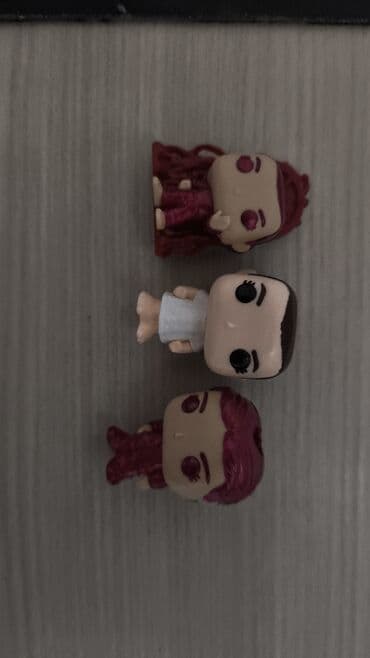 Qırmızı 11, Sadə 11, Qırmızı Maks (Kinder Joy+Stranger Things+Funko) lalafo.az -da Qırmızı 11, Sadə 11, Qırmızı Maks (Kinder Joy+Stranger Things+Funko)