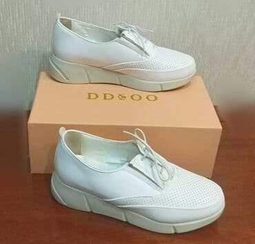 Ölçü: 36, rəng - Ağ, İşlənmiş lalafo.az -da Ölçü: 36, rəng - Ağ, İşlənmiş