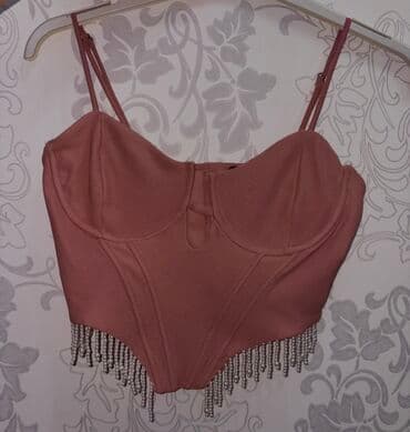 Bershkadan alinib 39 azne 1 defe geyinilib gorunduyu kimi. L razmerdir lalafo.az -da Bershkadan alinib 39 azne 1 defe geyinilib gorunduyu kimi. L razmerdir