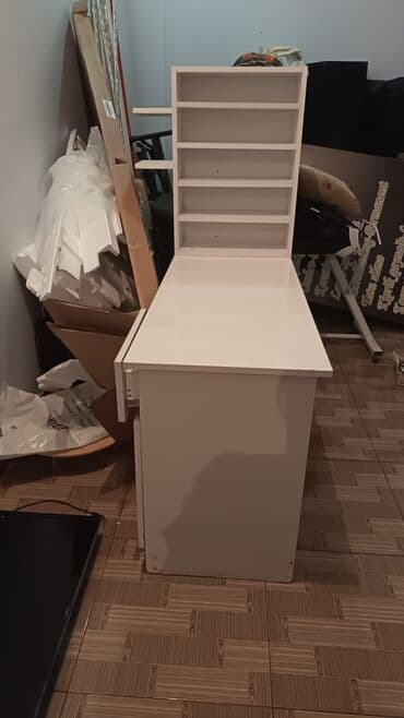 Manikür üçün masa lalafo.az -da Manikür üçün masa