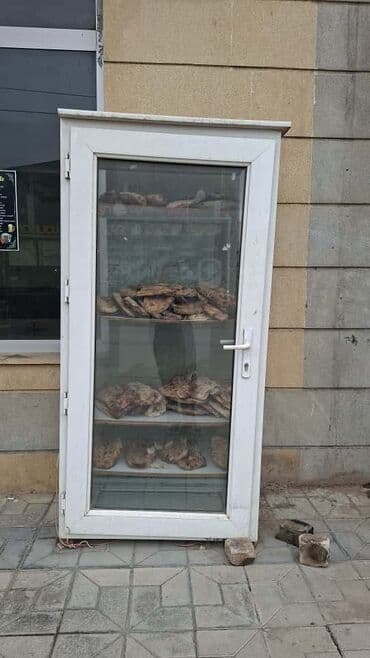 Endirim‼️Quru vitrin 300 Azn. Unvan Sumqayit. Shirin x. 1139 lalafo.az -da Endirim‼️Quru vitrin 300 Azn. Unvan Sumqayit. Shirin x. 1139