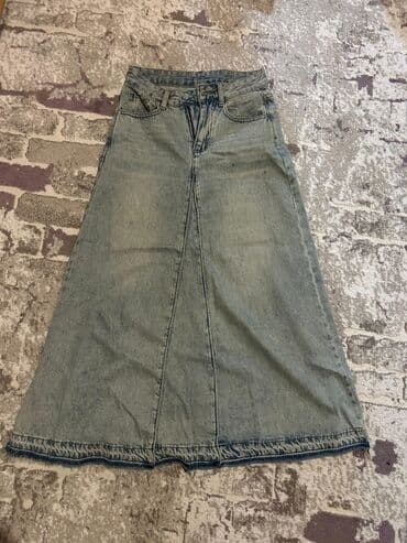 Uzun denim ətək - Material: klassik mavi cins parça - Kəsim lalafo.az -da Uzun denim ətək - Material: klassik mavi cins parça - Kəsim