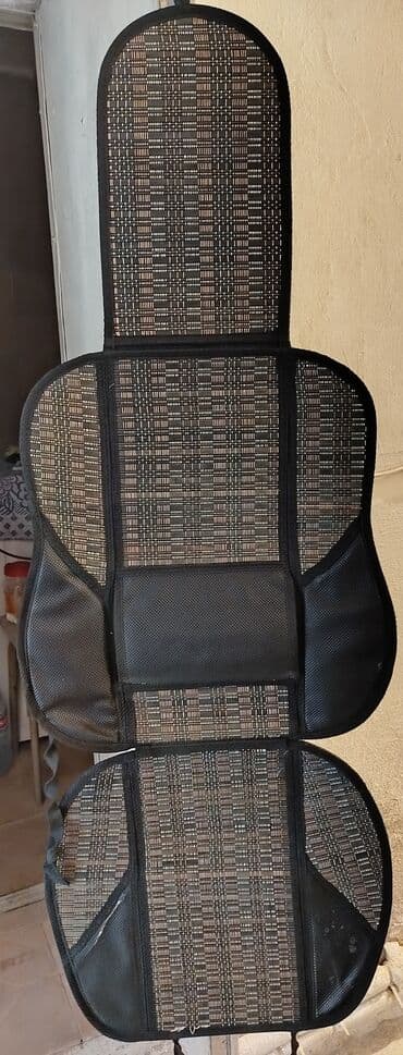 Avtomobil oturacağı üçün taxta parça örtük. Oturacağın və kürəyin lalafo.az -da Avtomobil oturacağı üçün taxta parça örtük. Oturacağın və kürəyin