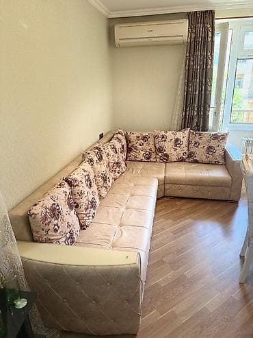 Künc divan, İşlənmiş, Açılan, Bazasız lalafo.az -da Künc divan, İşlənmiş, Açılan, Bazasız