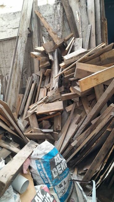 Odun üçün taxtalar satılır. Taxtalar çoxdur. Bakıda montində yerləşir lalafo.az -da Odun üçün taxtalar satılır. Taxtalar çoxdur. Bakıda montində yerləşir