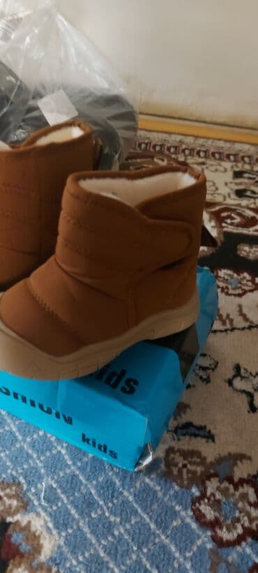 Uşaq qış çəkmələri - Rəng: qəhvəyi - İsti, yumşaq içlik (ağ süni lalafo.az -da Uşaq qış çəkmələri - Rəng: qəhvəyi - İsti, yumşaq içlik (ağ süni