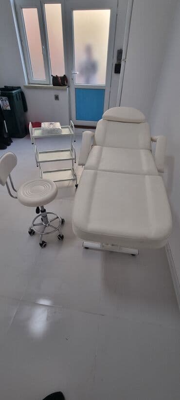 Kuşetka Kosmetoloji Estetik Tibbi tapcan Şüşəli daşıyıcı vəya laminat lalafo.az -da Kuşetka Kosmetoloji Estetik Tibbi tapcan Şüşəli daşıyıcı vəya laminat