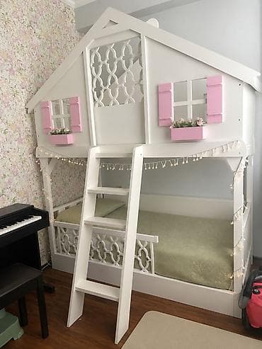 Uşaq otağı üçün “ev” dizaynlı iki mərtəbəli çarpayı. - Material lalafo.az -da Uşaq otağı üçün “ev” dizaynlı iki mərtəbəli çarpayı. - Material