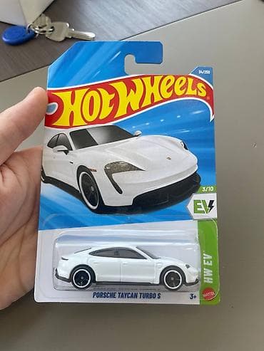 Hot Wheels – Porsche Taycan Turbo S (HW EV seriyası) - Model: Porsche lalafo.az -da Hot Wheels – Porsche Taycan Turbo S (HW EV seriyası) - Model: Porsche