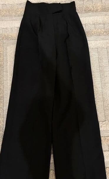 Qara rəngli klassik şalvar - Model: Yüksək belli, ön hissədə qatlı lalafo.az -da Qara rəngli klassik şalvar - Model: Yüksək belli, ön hissədə qatlı