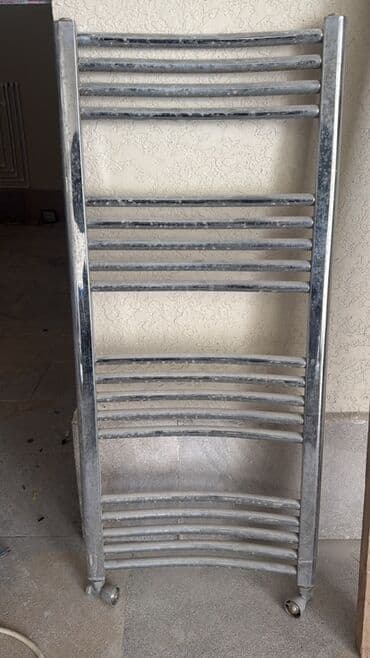 hamam ucun radiator: Xrom örtüklü hamam üçün dəsmal qurudan/radiator - Material: metal at lalafo.az — 1 hamam ucun radiator: Xrom örtüklü hamam üçün dəsmal qurudan/radiator - Material: metal — 1