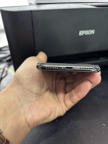 IPhone X, 64 GB, Space Gray, Simsiz şarj lalafo.az -da — 3 IPhone X, 64 GB, Space Gray, Simsiz şarj — 3