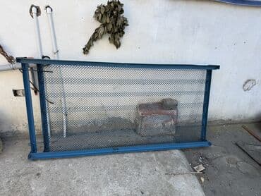 Metal tor şəbəkəli baryer və iki ədəd ağac panel - Məhsul: metal lalafo.az -da Metal tor şəbəkəli baryer və iki ədəd ağac panel - Məhsul: metal