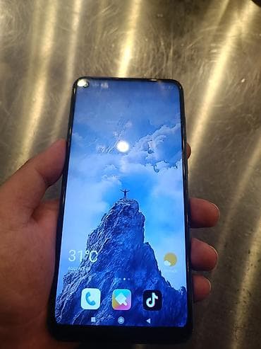Xiaomi Redmi (arxa qapaqda “Redmi” loqosu) smartfon - Model etiketi lalafo.az -da Xiaomi Redmi (arxa qapaqda “Redmi” loqosu) smartfon - Model etiketi