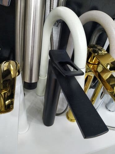 Mətbəx üçün musluk – mat qara, minimalist dizayn - Material: yüksək lalafo.az -da Mətbəx üçün musluk – mat qara, minimalist dizayn - Material: yüksək