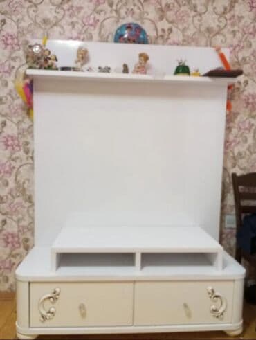 Düz TV altlığı, Polkalı, Laminat lalafo.az -da Düz TV altlığı, Polkalı, Laminat