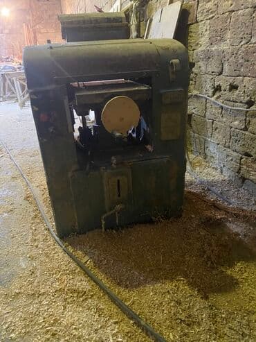 32-lik Resmus dəzgahı. İşlək və ideal vəziyyətdədir. Rusiya lalafo.az -da 32-lik Resmus dəzgahı. İşlək və ideal vəziyyətdədir. Rusiya