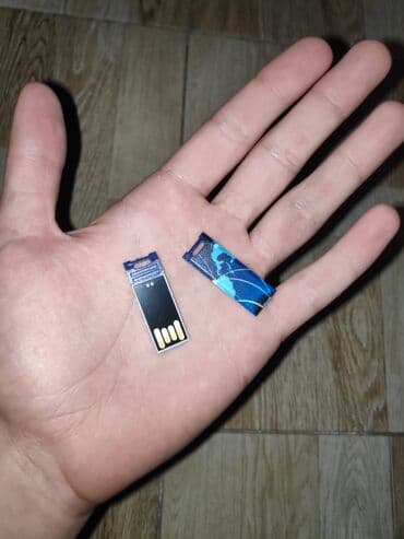 Flash kart 8 GB, USB port, Yeni lalafo.az -da Flash kart 8 GB, USB port, Yeni