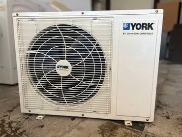 45 kv qazı üstündə. Pultu, ayağları var.
Ünvan saray qəsəbəsi lalafo.az -da 45 kv qazı üstündə. Pultu, ayağları var.
Ünvan saray qəsəbəsi