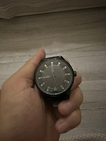Curren kişi qol saatı - Brend: Curren - Korpus: qara tonlarda metal - lalafo.az -da Curren kişi qol saatı - Brend: Curren - Korpus: qara tonlarda metal -