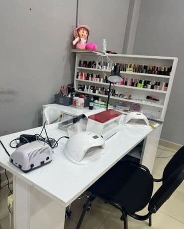 Düz masa, Siyirməsiz, Polkalı lalafo.az -da Düz masa, Siyirməsiz, Polkalı