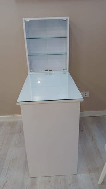 Manikür üçün masa lalafo.az -da Manikür üçün masa