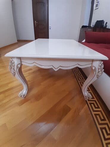 Jurnal masası, İşlənmiş, Açılmayan, Taxta, Kvadrat masa lalafo.az -da Jurnal masası, İşlənmiş, Açılmayan, Taxta, Kvadrat masa