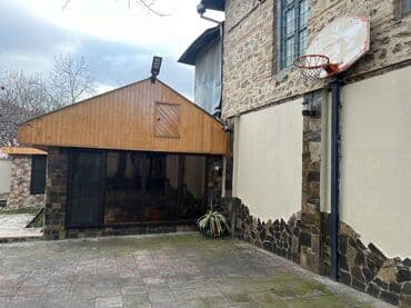 5 otaqlı, 150 kv. m, Kredit yoxdur, Orta təmir lalafo.az -da — 10 5 otaqlı, 150 kv. m, Kredit yoxdur, Orta təmir — 10