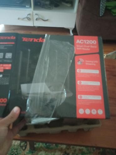 Tenda AC1200 Smart Dual-Band Wi‑Fi Router - Model: AC6/AC10 at lalafo.az Tenda AC1200 Smart Dual-Band Wi‑Fi Router - Model: AC6/AC10