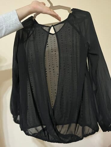 Qadın şifon bluz - Rəng: qara - Material: nazik, şəffaf şifon - lalafo.az -da Qadın şifon bluz - Rəng: qara - Material: nazik, şəffaf şifon -