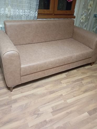 Divan satılır 70₼. ¹⁰Açılmır bazası yoxdur.Ünvan lalafo.az -da Divan satılır 70₼. ¹⁰Açılmır bazası yoxdur.Ünvan