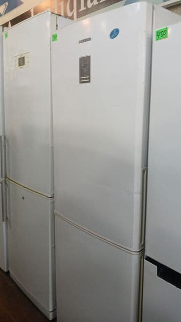 2 qapılı Samsung Soyuducu Satılır, rəng - Ağ, Təkərli lalafo.az -da 2 qapılı Samsung Soyuducu Satılır, rəng - Ağ, Təkərli